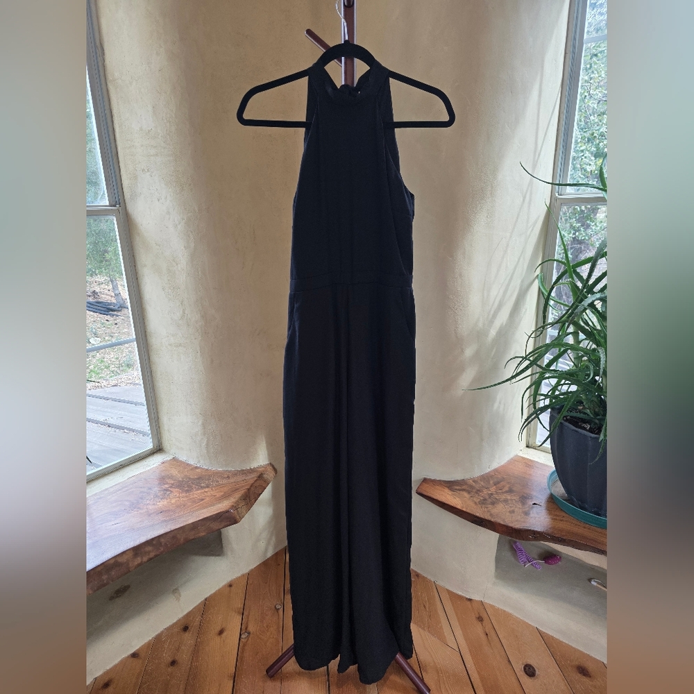 Dee Elly Black Garment